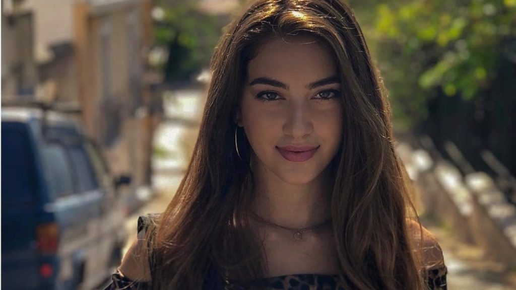 Ρ.Καπαρού: Το πρώην κορίτσι του Survivor αναστατώνει με το «καυτό» κορμί της (φώτο)