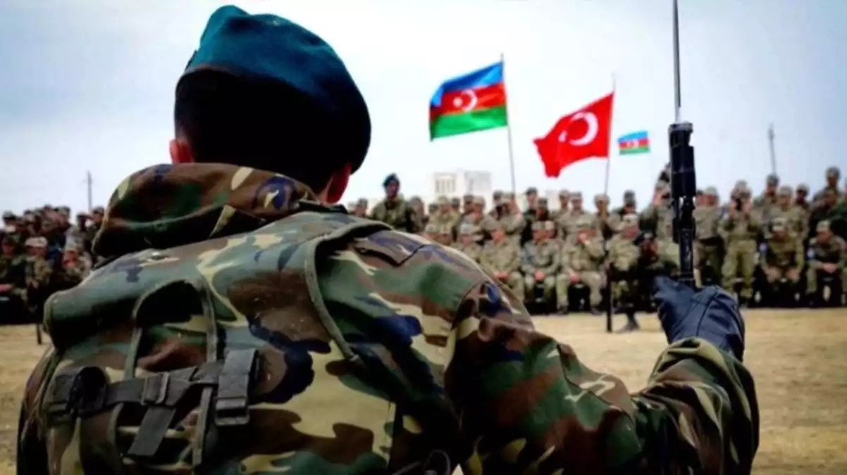 Στα «κάγκελα» οι Τούρκοι: «Μας “πρόδωσε” μια αραβική χώρα και πούλησε όπλα στην Αρμενία»