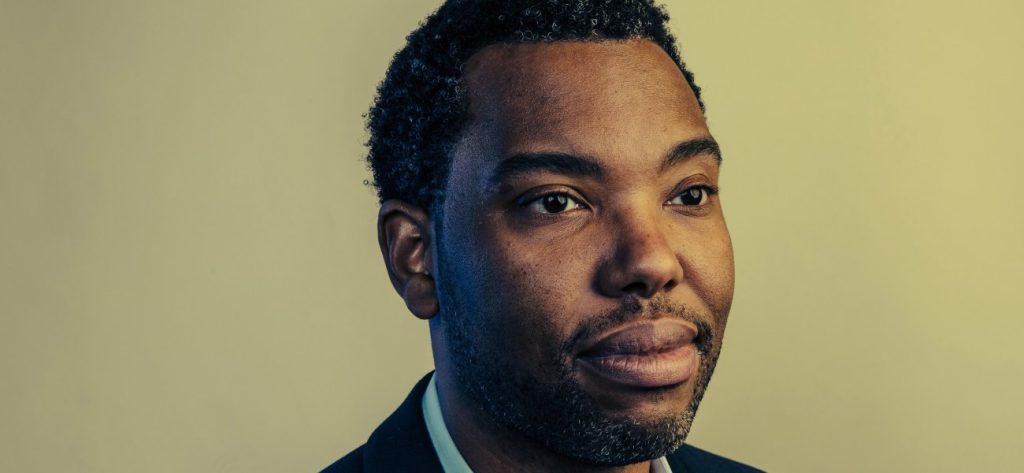 Το βραβευμένο βιβλίο του Τα-Νεχίσι Κόουτς μεταφέρεται στην μικρή οθόνη