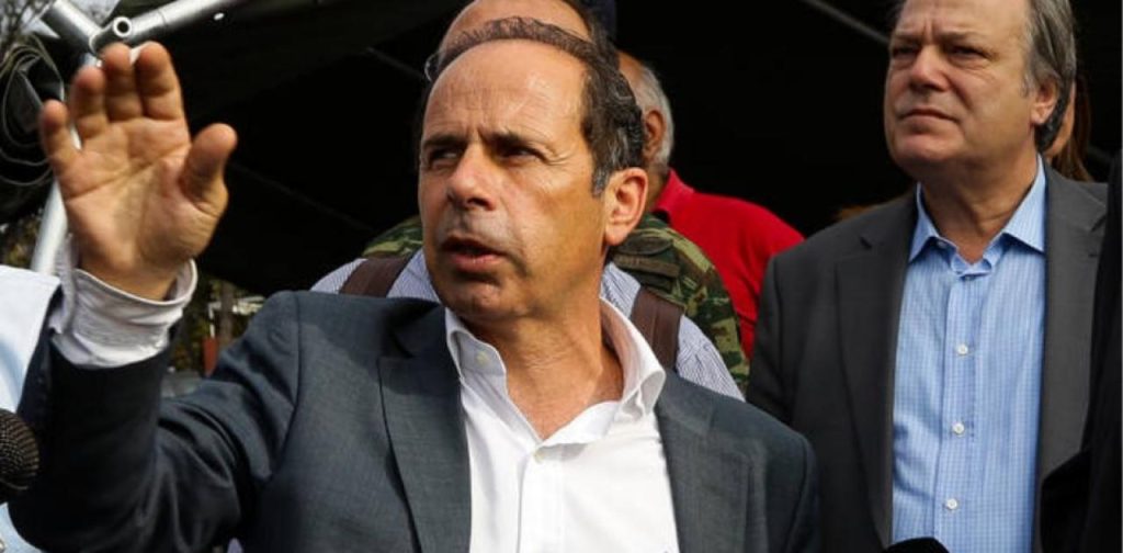 Προθεσμία για να απολογηθεί πήρε ο δήμαρχος Ραφήνας για τη φωτιά στο Μάτι