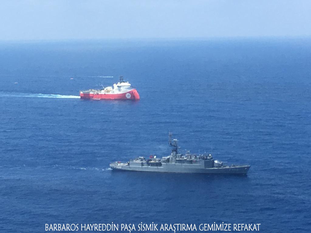 Απέπλευσε το “Barbaros”: Κινείται προς την κυπριακή ΑΟΖ συνοδεία πολεμικών σκαφών – Καμία αντίδραση από την Αθήνα