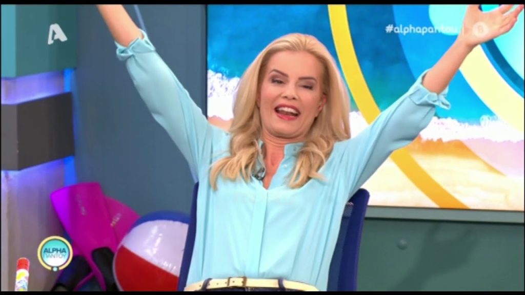 Έχασε τα αυγά και τα πασχάλια on air: Η γκάφα της Βίκης Χαντζή (βίντεο)