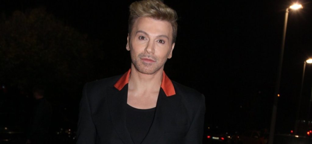 T.Ζαχαράτος: «Η σάτιρα είναι ένα “όπλο” που εύκολα γυρίζει σε σένα – Καμία κόντρα με την Μ.Ασλανίδου»