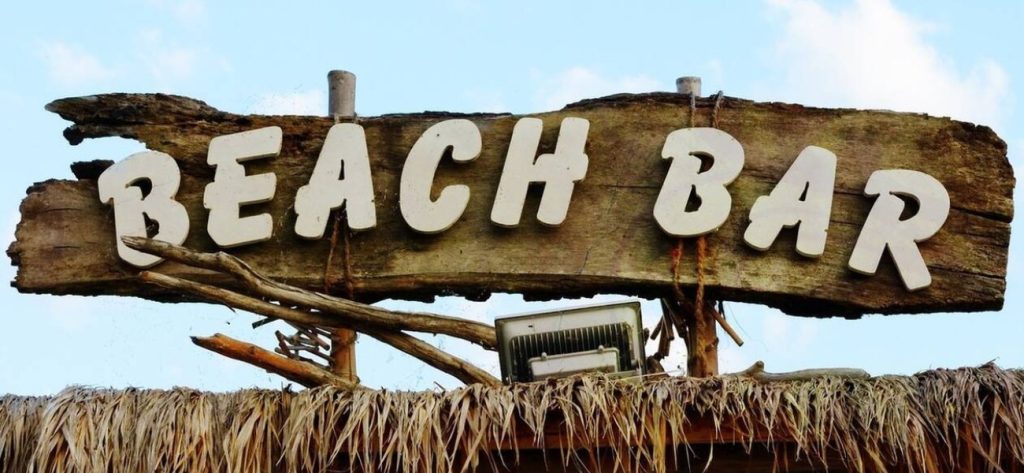 Κέρκυρα: Δύο συλλήψεις και πρόστιμο 10.000 ευρώ για beach πάρτι (φώτο)