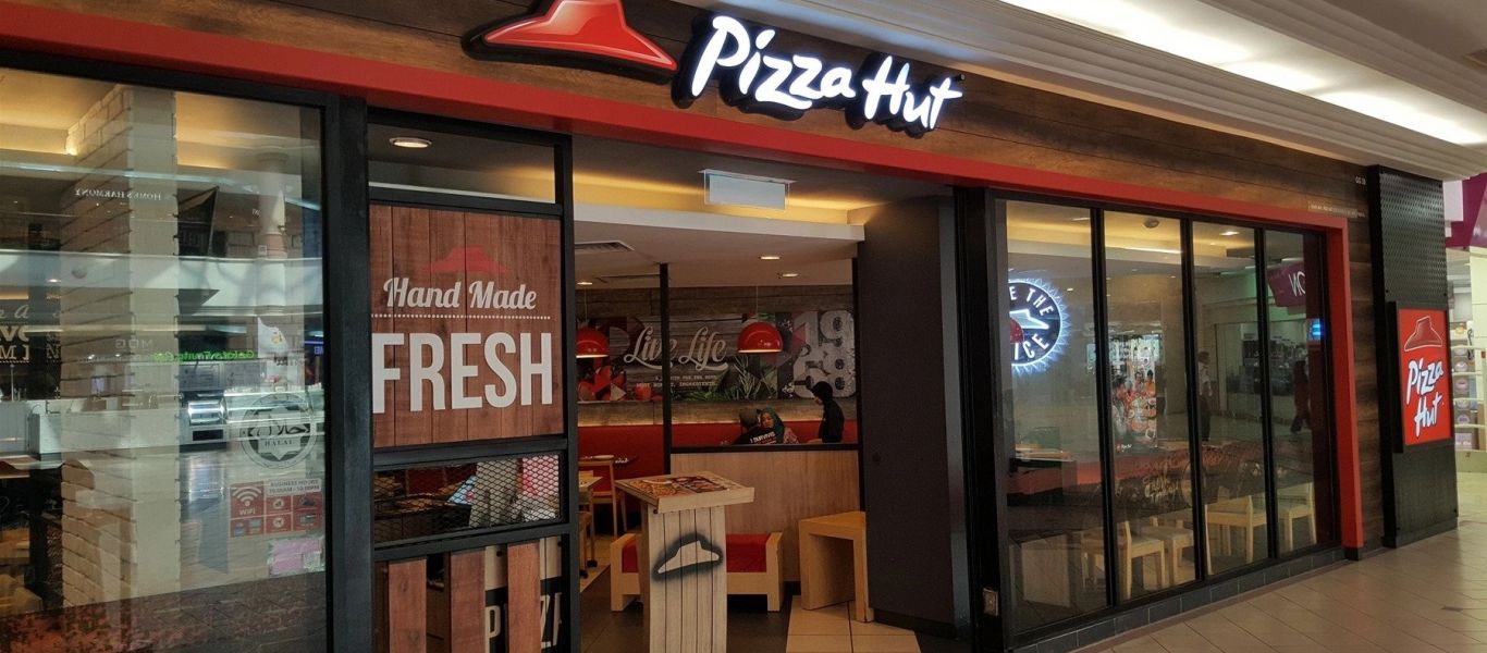 «Λουκέτο» βάζει η Pizza Hut στην Ελλάδα – Κλείνει σήμερα όλα τα καταστήματα λόγω απαγορεύσεων