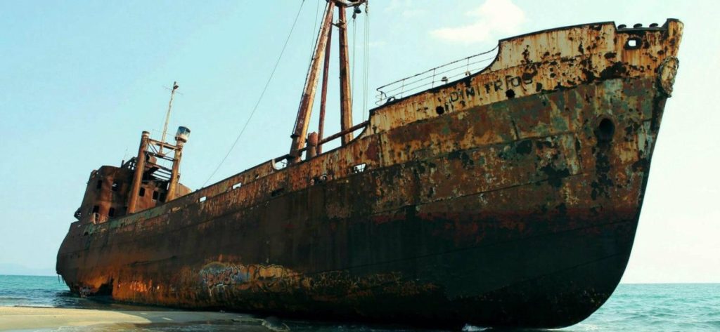 Ιαπωνία: Η θάλασσα ξεβράζει βάρκες – φαντάσματα γεμάτα πτώματα στην στεριά