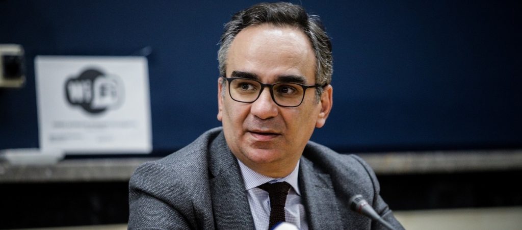 B.Κοντοζαμάνης: «Μόνο αυτοί περνούν από την Κακαβιά» – 9.000 τεστ γίνονται καθημερινά στις πύλες εισόδου