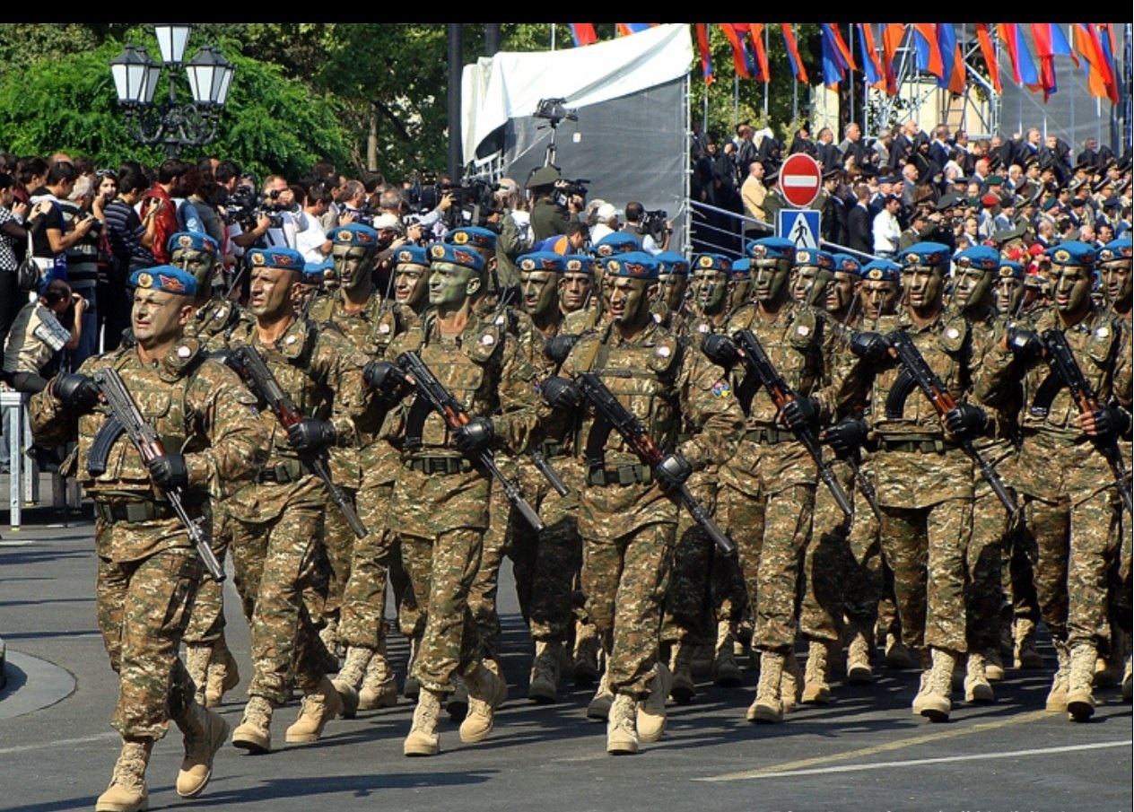 «Σε ετοιμότητα μάχης» οι ένοπλες δυνάμεις της Αρμενίας σύμφωνα με το υπουργείο Άμυνας της χώρας