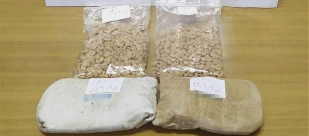 Σύριος «κατατρεγμένος πρόσφυγας» πέρασε παράνομα τα σύνορα στον Έβρο με χιλιάδες ναρκωτικά χάπια