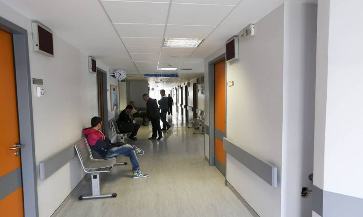«Είσοδο»… 20 ευρώ θα πληρώνουν οι τουρίστες που θα επισκέπτονται τα Κέντρα Υγείας με απόφαση του υπ.Υγείας