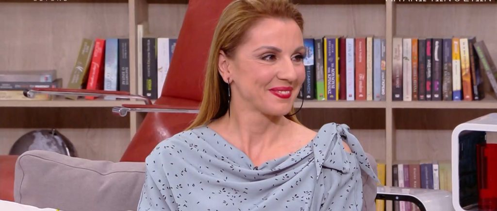 Ματίνα Νικολάου: Ξέγνοιαστες στιγμές με τον σύντροφο της με φόντο το γαλάζιο του Αιγαίου (φωτό)