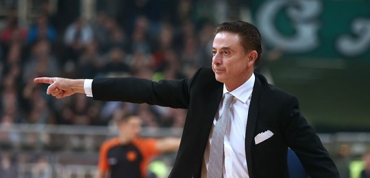 Ρικ Πιτίνο: Κατέφτασε στην Ελλάδα και ενημερώνεται για την Εθνική