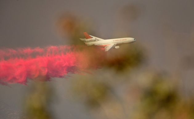 Καλιφόρνια: Ένα σύννεφο σκόνης και στάχτης επάνω από το Ρίβερσαιντ (βίντεο)