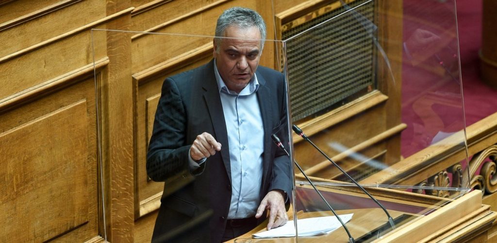 Π.Σκουρλέτης: «Φανταστείτε πόσες μάσκες θα μοιράζαμε δωρεάν στην θέση μιας γλάστρας από τον Μεγάλο Περίπατο» (βίντεο)