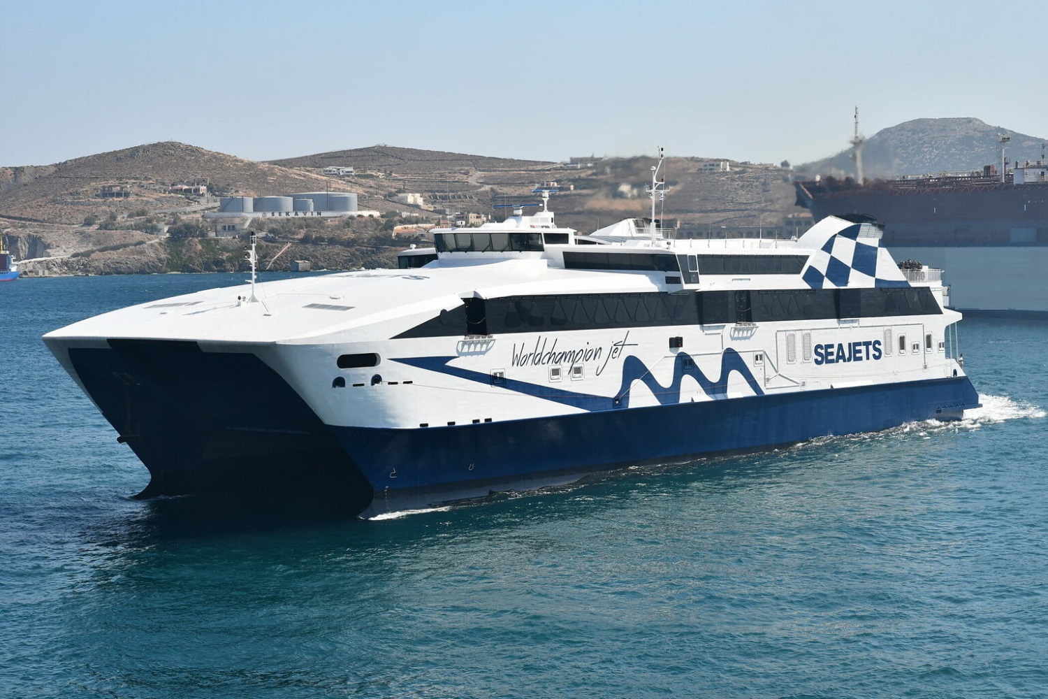 «Worldchampion»: Συνεχίζει κανονικά το ταξίδι του – Αποκαταστάθηκε η βλάβη στον κλιματισμό