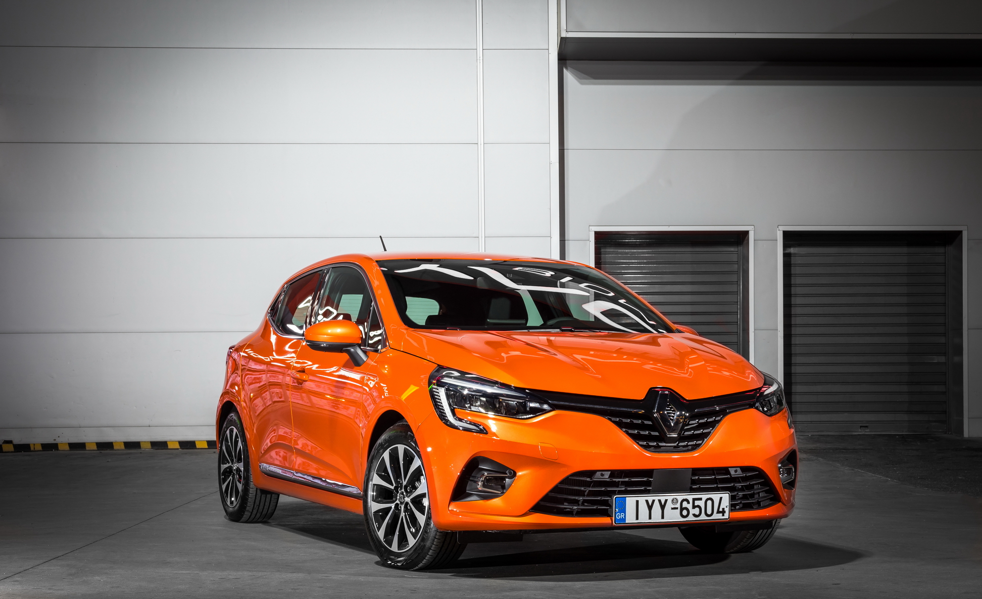 Στην κορυφή των ευρωπαϊκών πωλήσεων η  Renault  με τα CLIO και ZOE