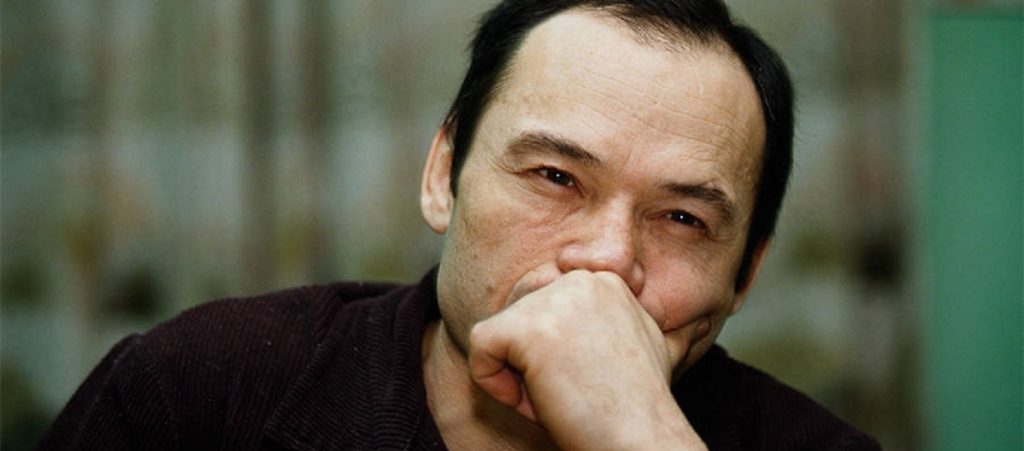 Ν.Ντζουμαγκαλίεφ: Το «μεταλλικό δόντι» που μαγείρευε ανθρώπινα μέλη και τα σέρβιρε σε φίλους του