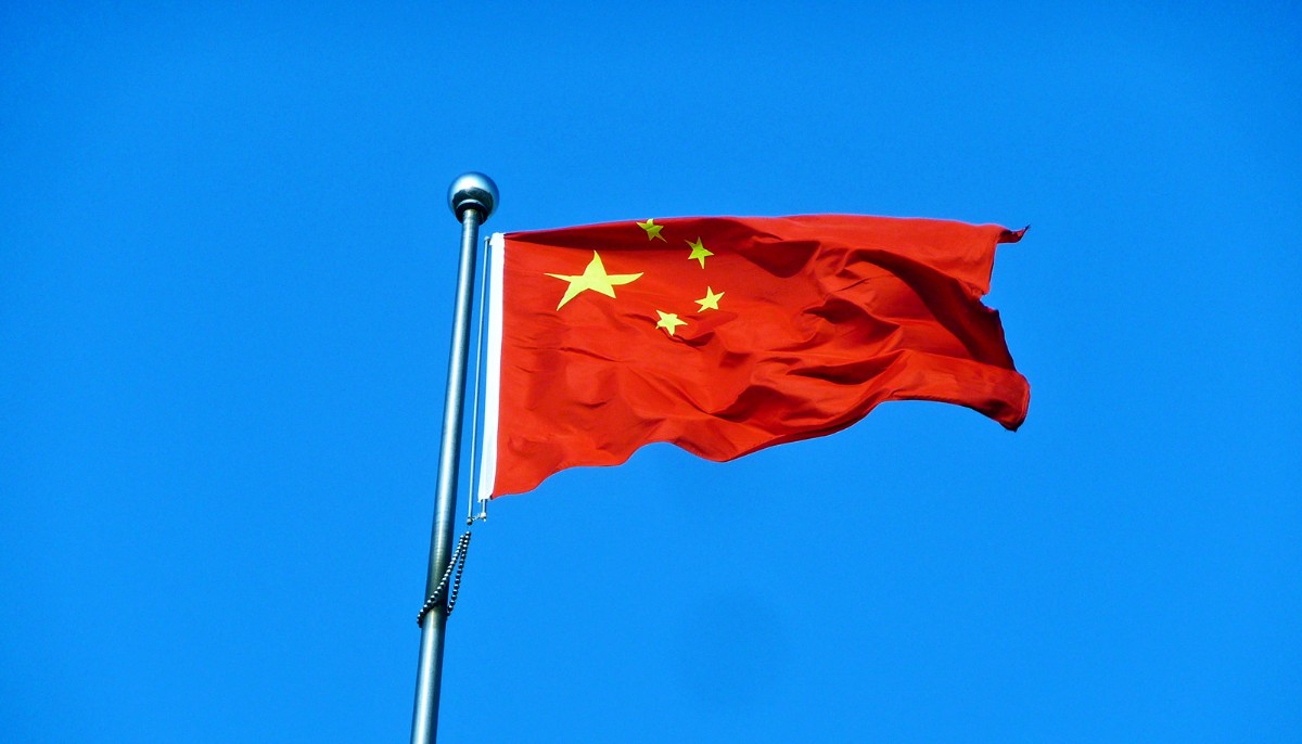 Η Κίνα ετοιμάζει αντίποινα στις αμερικανικές κυρώσεις