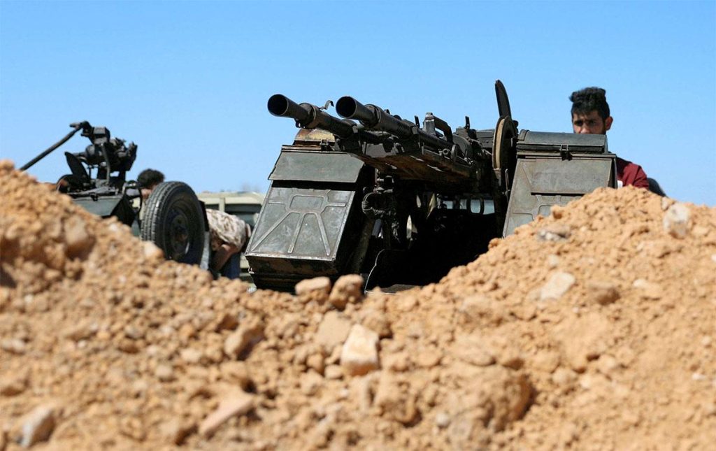 «Μην ρίχνεται βόμβες εδώ» – Ο τρόπος που προσπαθούν οι Ιταλοί να διασώσουν τον εξοπλισμό τους στην Λιβύη! (φωτό)