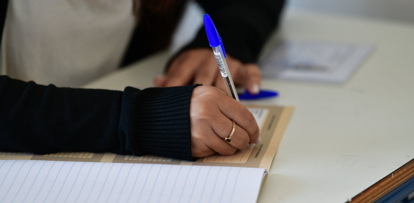 Υπ.Παιδείας – Πανελλήνιες: Και από Β’ πεδίο η εισαγωγή στις σχολές Πυροσβεστικής και Λιμενικού