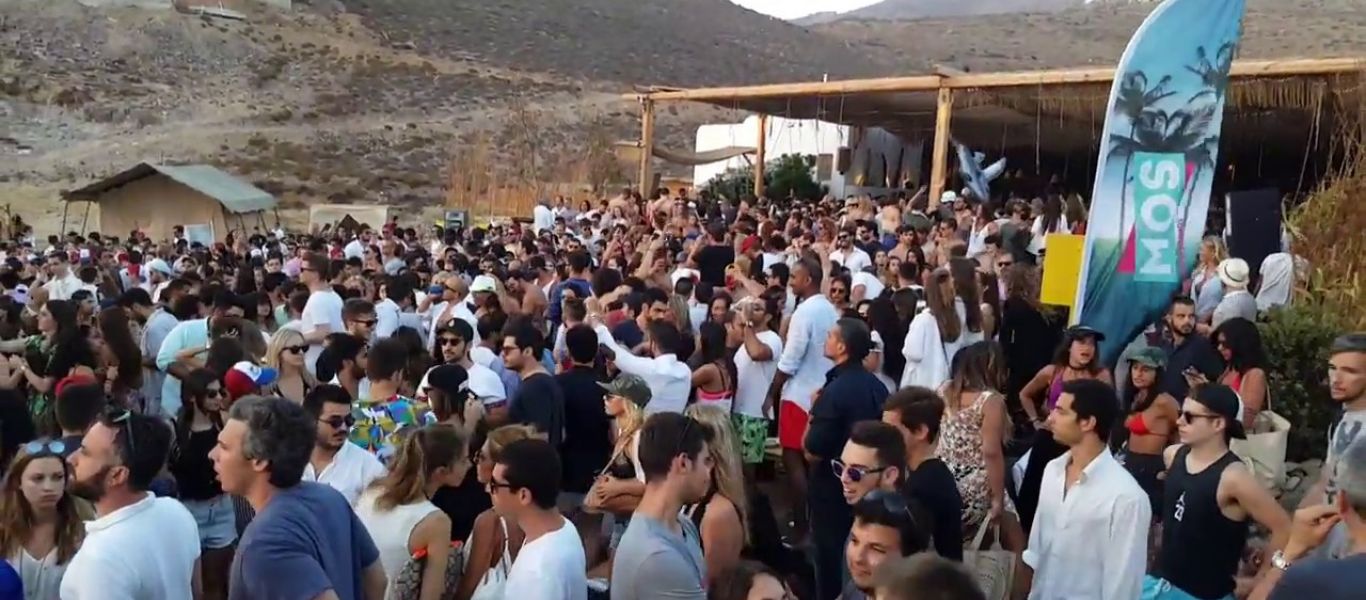 Κλείνει το «Alemagou» στη Μύκονο επειδή υποτίθεται «βρέθηκε υπάλληλος με κορωνοϊό» – Είχε αδειάσει λόγω συνεχών ελέγχων