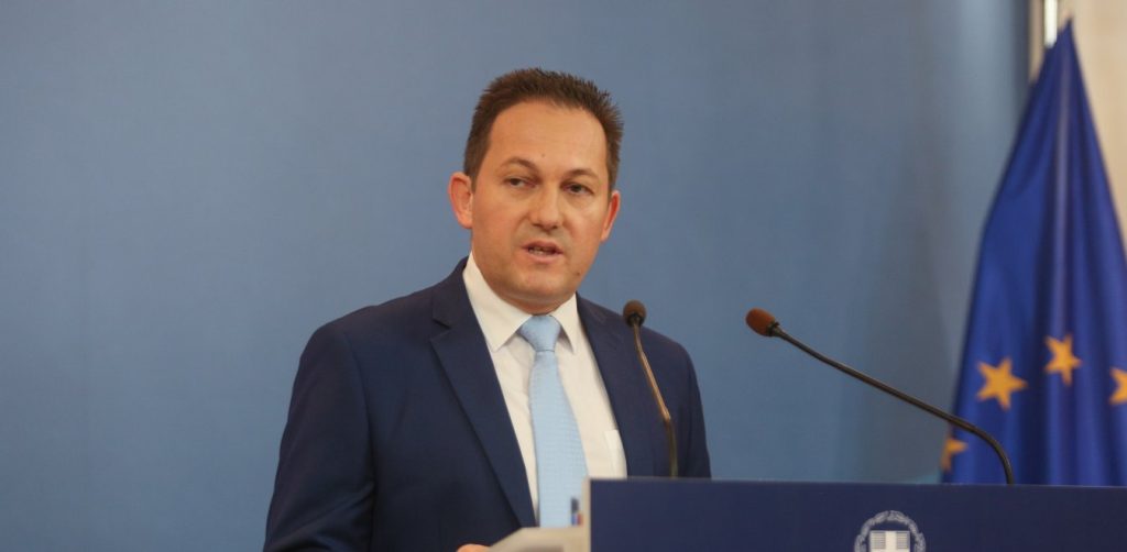 Σ.Πέτσας: «Πιθανόν να επιβάλλουμε τοπικά lockdown» (βίντεο)