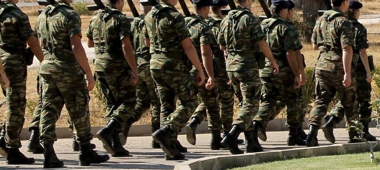 Βόλος: Δέκα κρούσματα κορωνοϊού εντοπίστηκαν σε στρατόπεδο