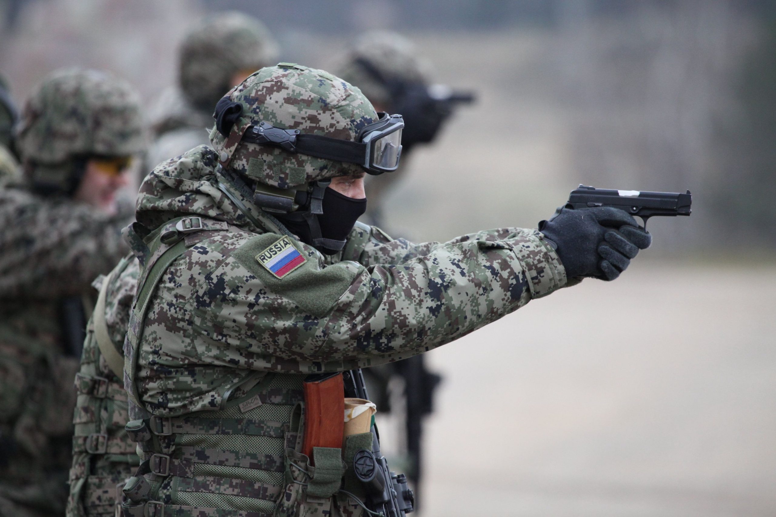 Ρωσία: Ειδικές δυνάμεις των Spetsnaz σε ασκήσεις με οχήματα MRAP και ελικόπτερα