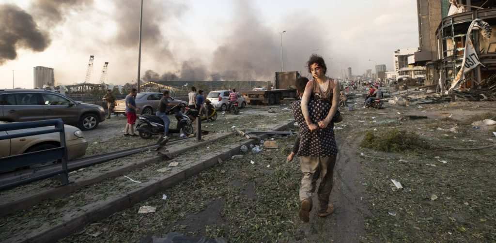 Τραγωδία στη Βηρυτό: Μειώνονται οι πιθανότητες να βρεθούν οι δεκάδες αγνοούμενοι (βίντεο)