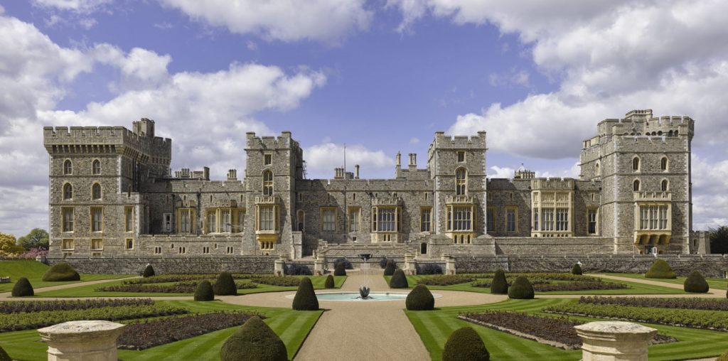 Windsor Castle: Aνοίγει για το κοινό έπειτα από 40 χρόνια μία από τις κατοικίες της Βασίλισσας Ελισάβετ