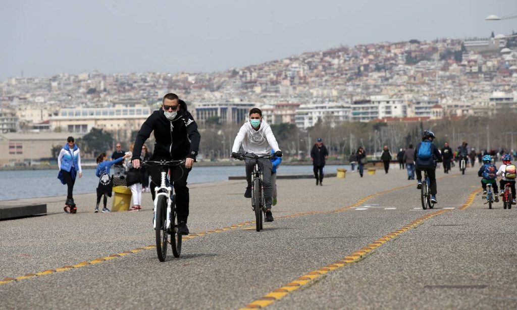 «Κλειδώνουν» την Θεσσαλονίκη; – Σκέψεις για lockdown μετά τον Δεκαπενταύγουστο – Ματαίωση της ΔΕΘ;