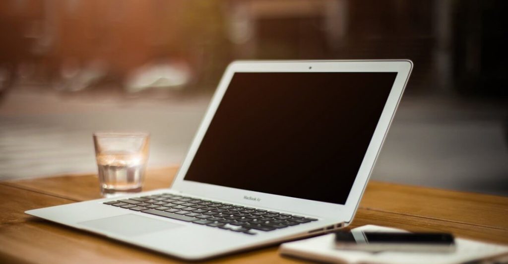 Αυτά είναι τα τρία λάθη που καταστρέφουν τα laptop