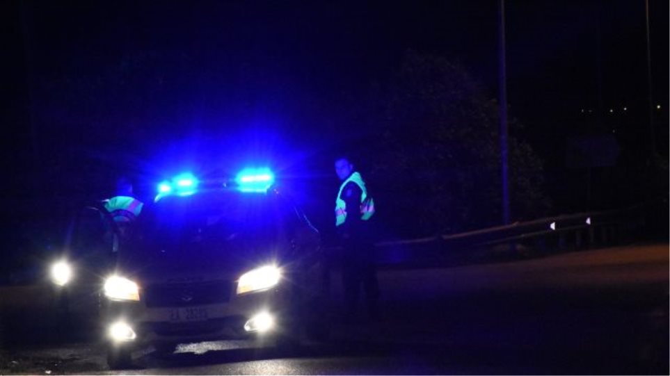 Μενίδι: Aιματηρή απόπειρα ληστείας με πυροβολισμούς – Ένας τραυματίας