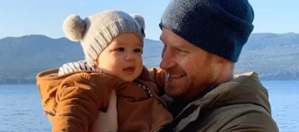 Ανήσυχος για το μέλλον του γιου του Άρτσι εμφανίστηκε ο πρίγκιπας Χάρι