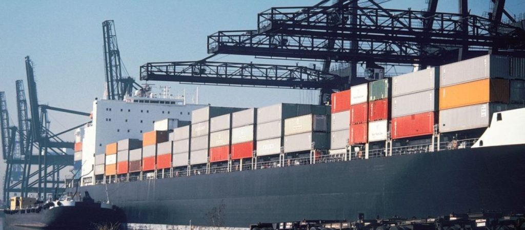 Αντέχουν οι ελληνικές εξαγωγές παρά την επιδημία