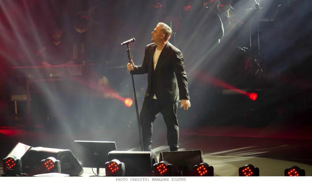 Ρόδος: Οι αρχές ακύρωσαν συναυλία του Α.Ρέμου λόγω… πλωτής εξέδρας – Συνέλαβαν τον  υπεύθυνο του χώρου της εκδήλωσης!