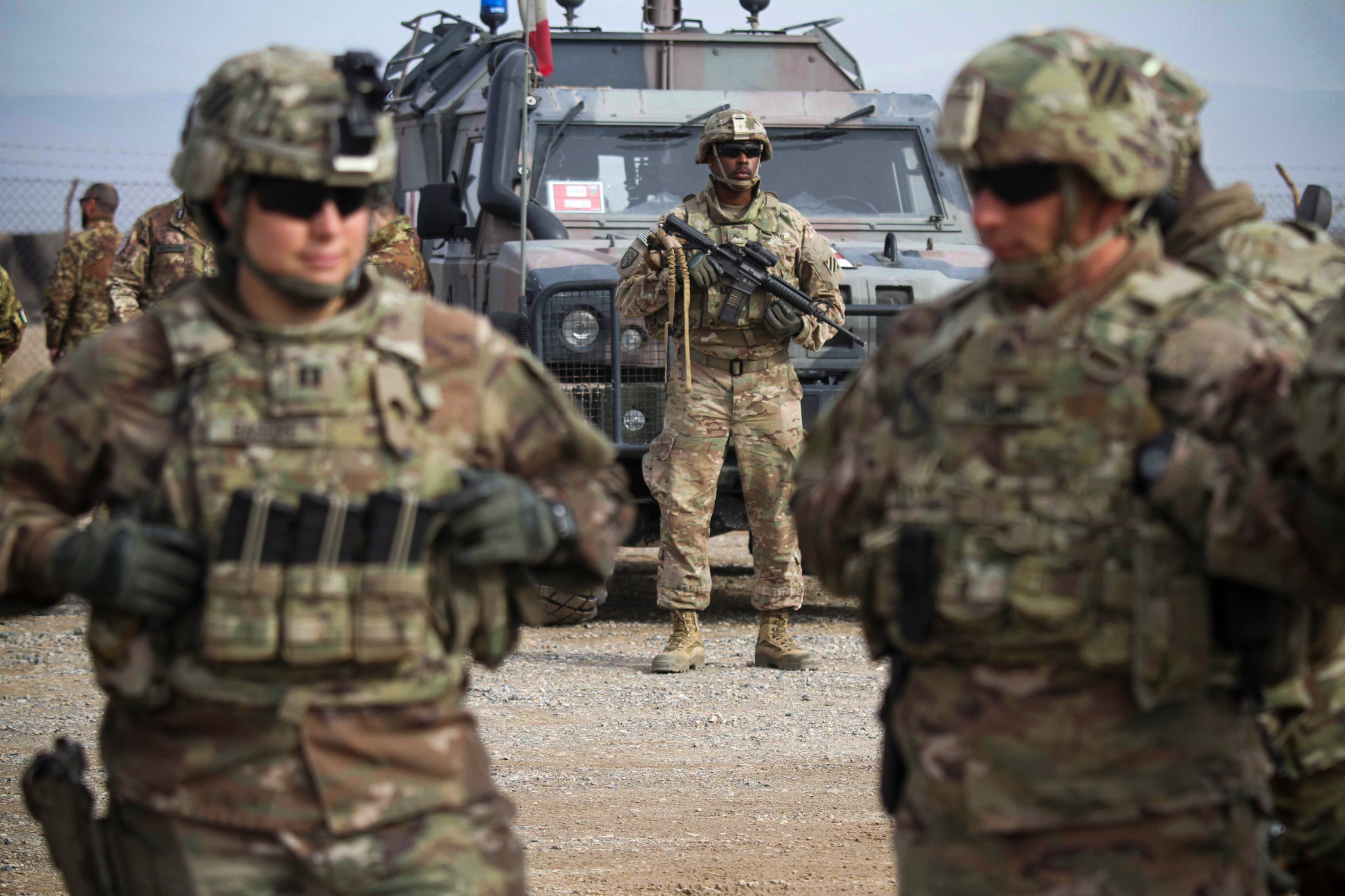 Μειώνεται η στρατιωτική παρουσία των ΗΠΑ στο Αφγανιστάν