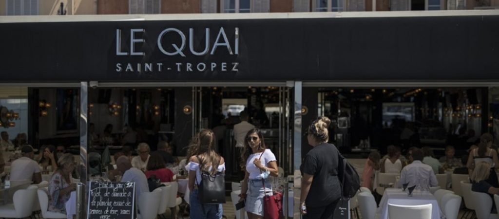 Κατάρρευση – Ζημιές έως 40 δισ. ευρώ για τον τουρισμό στη Γαλλία