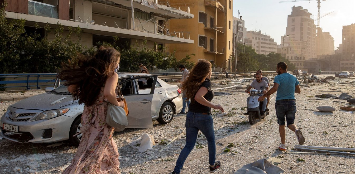 Βηρυτός: Περισσότερες από 400 οικογένειες αναζητούν τους οικείους τους μετά τη φονική έκρηξη