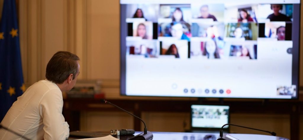 Το πρωί της Δευτέρας η καθιερωμένη τακτική τηλεδιάσκεψη για τον κορωνοϊό