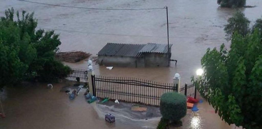 Εύβοια: Περιπολικό σκάφος του Λιμενικού διέσωσε 73χρονη – Αγνοείται ηλικιωμένος άνδρας