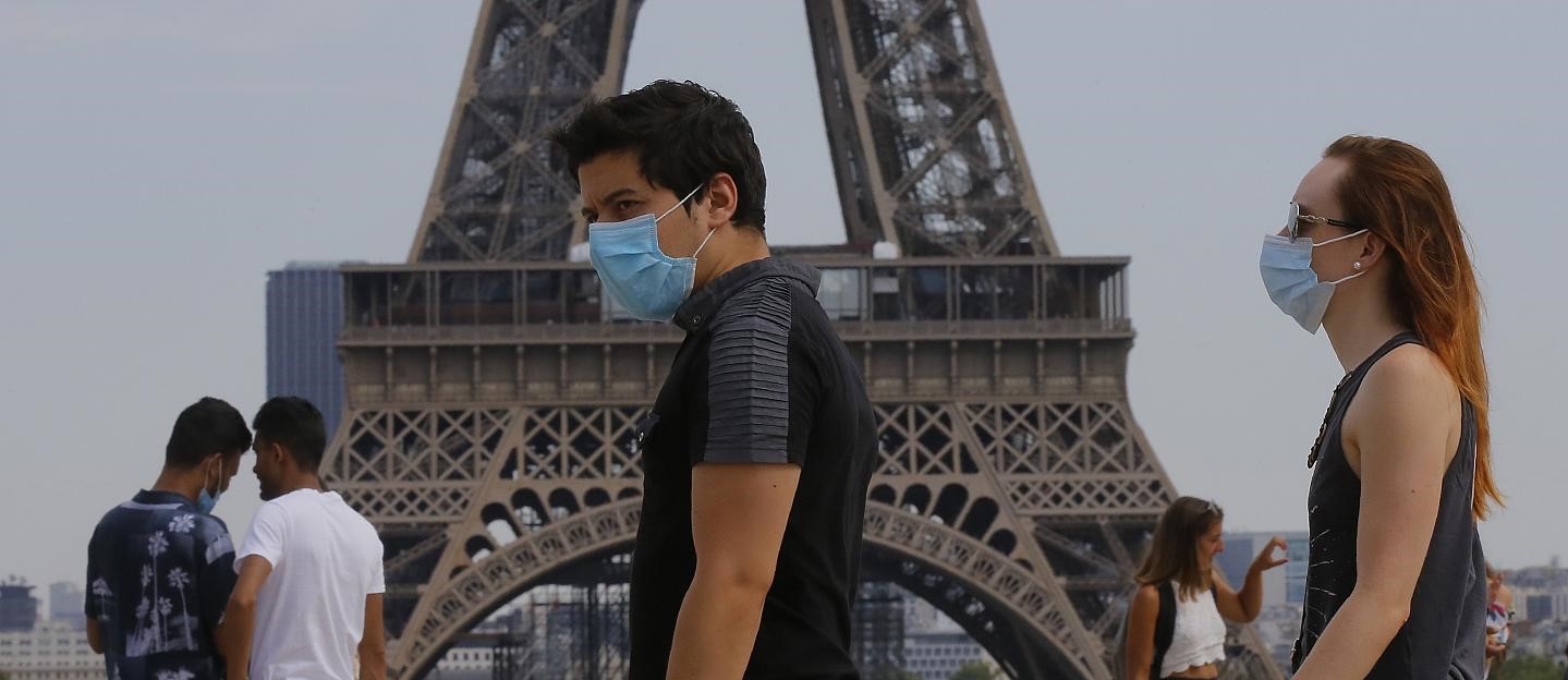 Παρίσι: Υποχρεωτική από σήμερα η μάσκα σε πολυσύχναστα σημεία