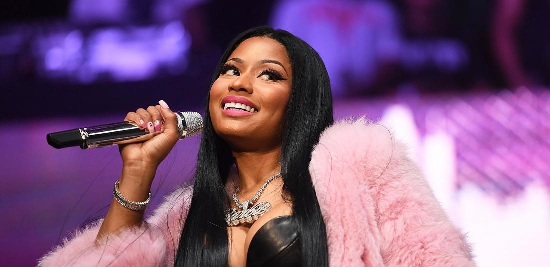 Νίκι Μινάζ: Γνωστός ράπερ κατακεραυνώνει την τραγουδίστρια (φωτό)