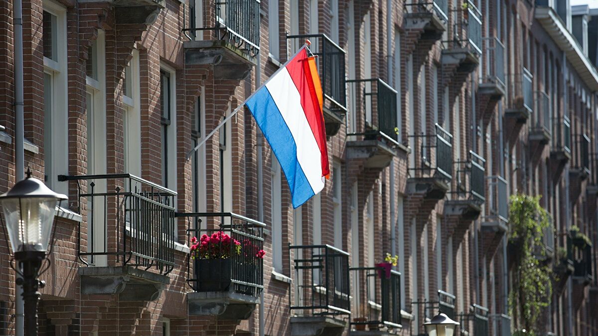 Ολλανδία: Η κυβέρνηση δίνει εντολή για υποχρεωτική καραντίνα