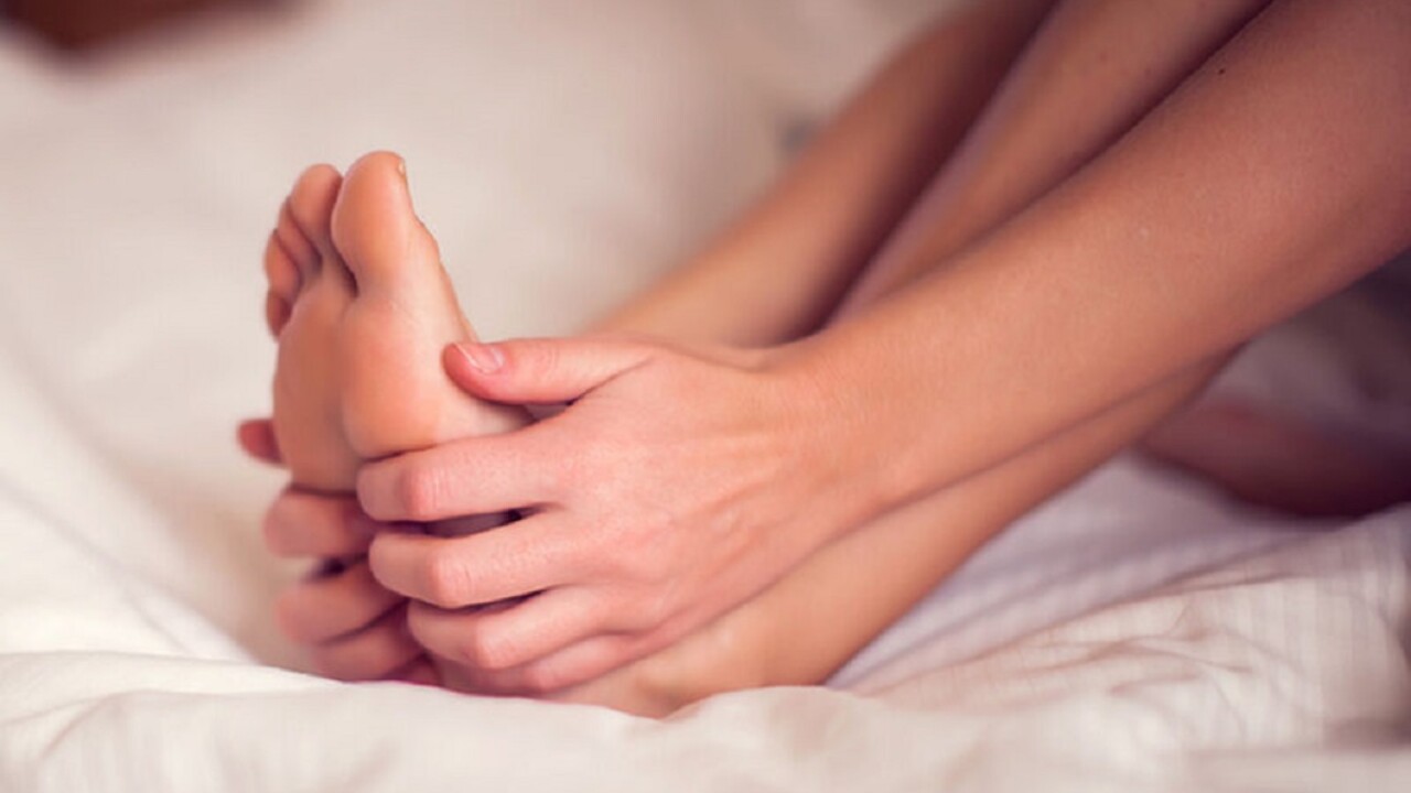 Όσα πρέπει να γνωρίζετε για το «πόδι του αθλητή»: Συμπτώματα και θεραπεία