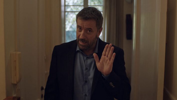 Το πράγμα σοβάρεψε πολύ: Η νέα διαφήμιση του Σ. Παπαδόπουλου για τον κορωνοϊό τον Δεκαπενταύγουστο «τα λέει όλα» (φωτο)