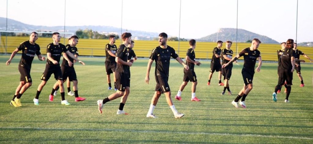 ΑΕΚ: Ξεκινά προετοιμασία χωρίς το Ν.Σιμάνσκι – Ανακοινώθηκαν οι παίκτες που θα δώσουν το παρών (φώτο)