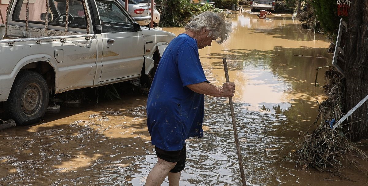 Εύβοια: Χωρίς πόσιμο νερό 4 χωριά – Μάχη με τις λάσπες μετά την φονική καταιγίδα (φωτό)