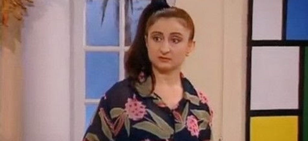 Μαρούσκα «δαγκωτό»: Οι 5 καλύτερες στιγμές της καλύτερης οικιακής βοηθού όλων των εποχών (βίντεο)