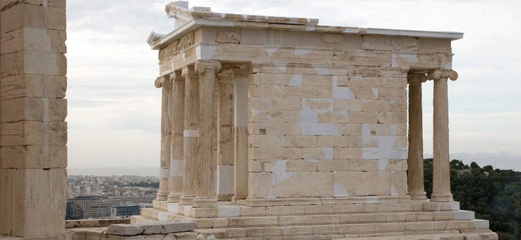 Αυτά είναι τα 10 ιστορικά μνημεία της Αθήνας που θα πρέπει να επισκεφτείς